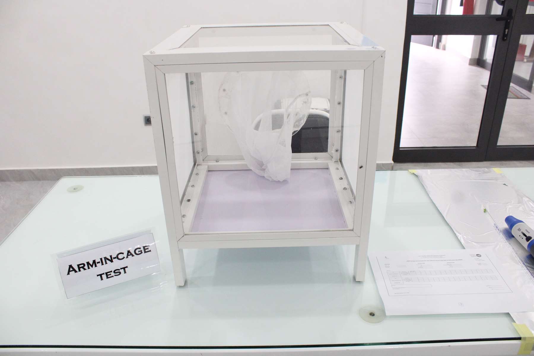 ARM-IN-CAGE TEST